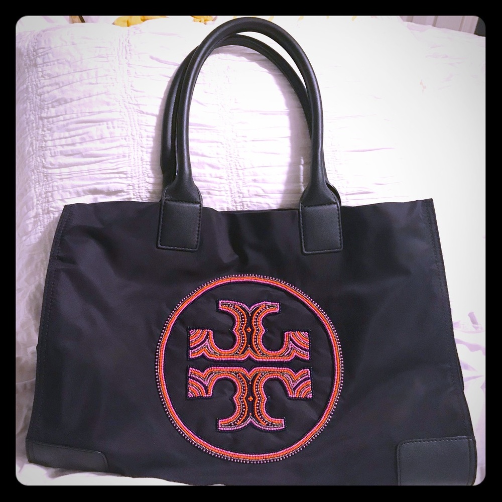 Tory Burch navy Tote -Ella. Great condition.